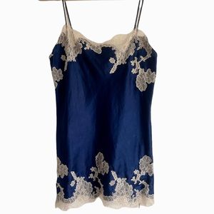 Victoria’s Secret Silk & Lace Nightie/Slip Size 9